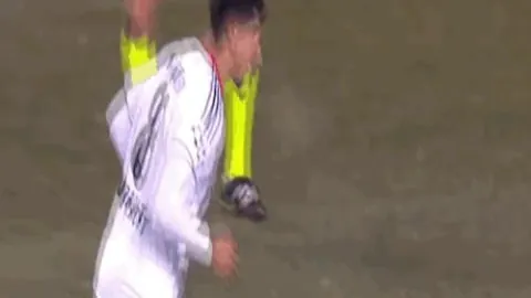 “激战灰熊内线，追梦豪取三双助力胜利！13分10篮板12助攻2抢断展现顽强精神~”